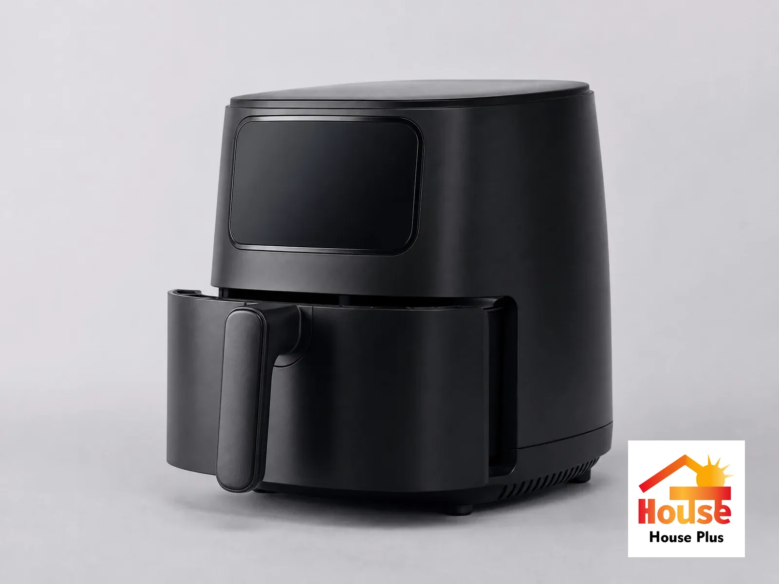 5.8L Digital Air Fryer — HousePlus branded product view